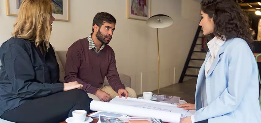 How We Determine Your Trusted Cash Home Buyers Offer in Commack, New York?